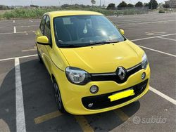 Giallo Usata 2017 Renault Twingo SE Due volumi | 10.900 € (Cara)