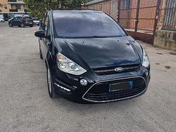 Nero Usata 2011 Ford S-MAX Titanium Monovolume | 10.000 € (Buon prezzo)
