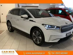 Bianco luna metallizzato Usata 2023 Skoda Enyaq iV SUV | 42.900 € (Molto cara)