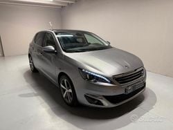 Grigio Usata 2017 Peugeot 308 GT-line Tre volumi | 9500 € (Buon prezzo)