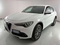 Bianco Usata 2018 Alfa Romeo Stelvio Super SUV | 19.900 € (Buon prezzo)