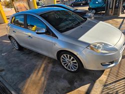 Grigio Usata 2009 Fiat Bravo Emotion Due volumi | 3999 € (Molto cara)