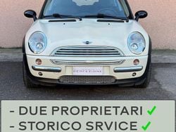 Bianco Usata 2002 Mini Cooper Due volumi | 4995 € (Buon prezzo)