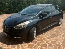 Usata 2017 Renault Clio IV Dynamique Tre volumi | 7000 € (Super prezzo)