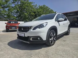 Bianco Usata 2019 Peugeot 2008 S SUV | 11.900 € (Super prezzo)