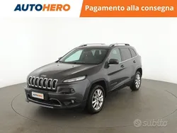 Grigio Usata 2017 Jeep Cherokee Limited SUV | 15.499 € (Buon prezzo)