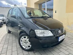 Nero Usata 2008 Fiat Idea Monovolume | 4900 € (Molto cara)