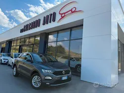 Grigio Usata 2021 VW T-Roc Business SUV | 23.500 € (Buon prezzo)