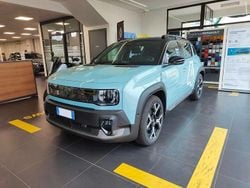 Other Nuova 2025 Renault R4 Komfort Tre volumi | 29.490 €