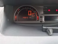 Grigio Usata 2009 Renault Grand Modus Expression Monovolume | 2500 € (Buon prezzo)