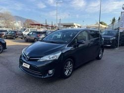 Nero Usata 2015 Toyota Verso Active Monovolume | 8600 € (Buon prezzo)