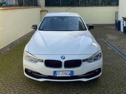 Bianco Usata 2016 BMW 320 Sport Line Tre volumi | 16.000 € (Buon prezzo)