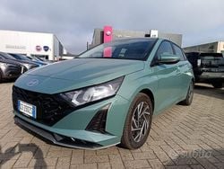 Verde Usata 2024 Hyundai i20 Tre volumi | 16.400 € (Ottimo prezzo)