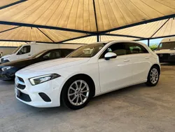 Bianco polare Usata 2020 Mercedes A180 Tre volumi | 24.900 € (Buon prezzo)