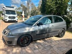 Usata 2004 Seat Ibiza CUPRA Tre volumi | 5000 €