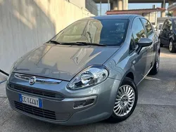 Usata 2011 Fiat Punto Evo Due volumi | 3300 € (Buon prezzo)