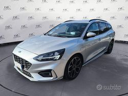 Argento Usata 2019 Ford Focus ST-Line Station wagon | 15.900 € (Buon prezzo)