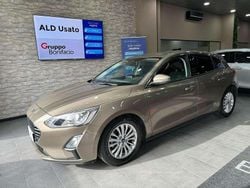 Bronzo Usata 2019 Ford Focus Titanium Tre volumi | 17.900 € (Buon prezzo)