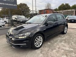 Nero Usata 2017 VW Golf Highline Tre volumi | 11.300 € (Buon prezzo)