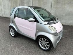 Grigio Usata 2005 Smart ForTwo Coupé Due volumi | 2700 € (Buon prezzo)