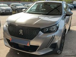 Grigio Usata 2021 Peugeot 2008 Allure SUV | 15.790 € (Buon prezzo)