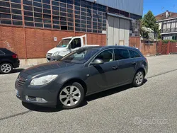 Marrone Usata 2013 Opel Insignia Cosmo Station wagon | 5599 € (Buon prezzo)