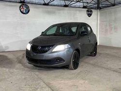 Grigio Usata 2024 Lancia Ypsilon S Due volumi | 11.450 € (Ottimo prezzo)