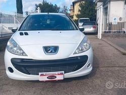 Bianco Usata 2012 Peugeot 206+ Due volumi | 2800 € (Buon prezzo)