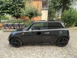 Usata 2011 Mini ONE Due volumi | 9000 € (Molto cara)