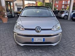 Grigio Usata 2021 VW e-up! Due volumi | 14.500 € (Cara)