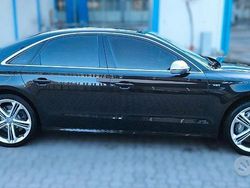 Nero Usata 2013 Audi S8 Tre volumi | 35.000 €