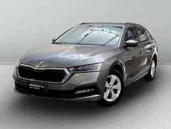 Grigio graphite Usata 2022 Skoda Octavia Executive Station wagon | 19.900 € (Buon prezzo)