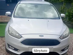 Grigio Usata 2015 Ford Focus Titanium Station wagon | 4999 € (Super prezzo)