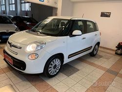 Bianco Usata 2016 Fiat 500L Lounge Monovolume | 9900 € (Buon prezzo)