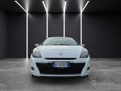 Usata 2010 Renault Clio III Due volumi | 2900 € (Molto cara)