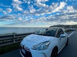 Bianco Usata 2010 Citroën DS3 Sport Chic Due volumi | 3500 € (Ottimo prezzo)