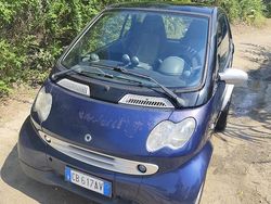 Usata 2002 Smart ForTwo Coupé Due volumi | 1300 €