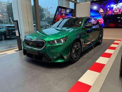 Isle of man green Nuova 2025 BMW M5 Station wagon | 179.488 € (Molto cara)