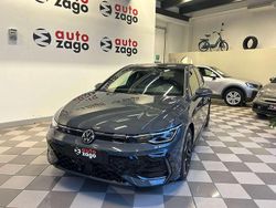 Grigio Nuova 2025 VW Golf VIII R-line Tre volumi | 34.990 € (Buon prezzo)