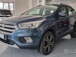 Blu Usata 2018 Ford Kuga SUV | 16.300 € (Buon prezzo)
