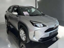Grigio Usata 2024 Toyota Yaris Cross Business Edition SUV | 25.400 € (Buon prezzo)