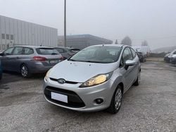 Argento Usata 2008 Ford Fiesta Titanium Tre volumi | 4300 € (Molto cara)