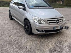 Usata 2007 Mercedes B180 Monovolume | 2800 € (Buon prezzo)