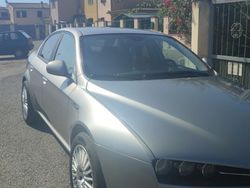 Usata 2006 Alfa Romeo 159 Tre volumi | 2000 €