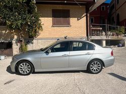 Grigio Usata 2007 BMW 320 Tre volumi | 3000 €