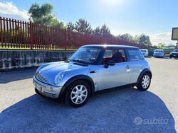 Grigio Usata 2004 Mini Cooper Due volumi | 2000 € (Ottimo prezzo)