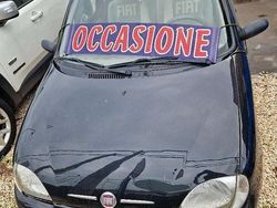 Nero Usata 2010 Fiat 600 Active Tre volumi | 3900 € (Molto cara)