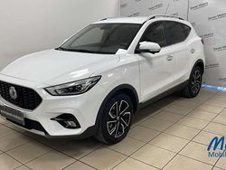 Bianco Usata 2023 MG ZS Luxury Tre volumi | 13.400 € (Buon prezzo)