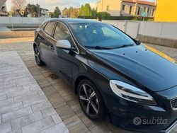 Nero Usata 2016 Volvo V40 Station wagon | 13.000 € (Buon prezzo)