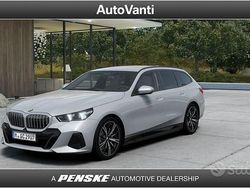 Grigio Nuova 2025 BMW 540 M Sport Station wagon | 76.385 € (Buon prezzo)